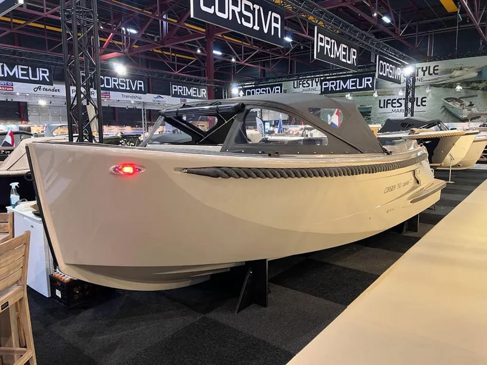 Corsiva 800 Tender – Ansicht 10